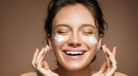 Mevsim geçişlerinde cilt bakımına dikkat