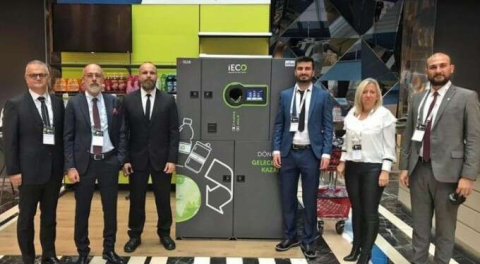 ÜÇGE'nin geri dönüşüm makinesi perakende sektörü ile buluştu