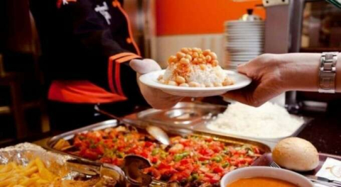 Gıda fiyatları hazır yemek sektörünün belini büküyor