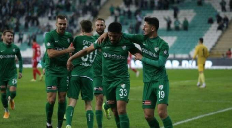 Timsah Balıkesirspor'a konuk olacak