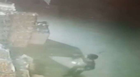 Bursa'da markete torpil atan çocuk yangın çıkarttı