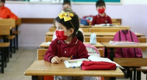 Sağlık Bakanlığı okullardaki koronavirüs rehberini güncelledi!