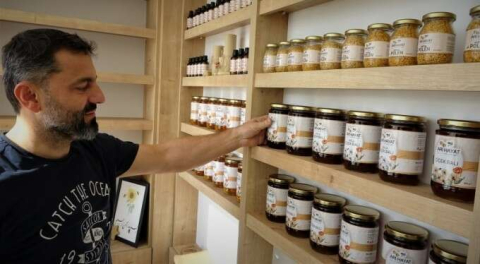 Bursa'da kış geldi arı ürünlerine talep arttı