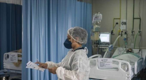 Kovid-19 vakaları son bir ayda dünya genelinde 244 milyondan 258 milyona çıktı