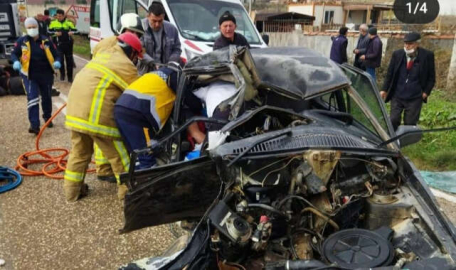 Bursa'da can pazarı! Araçlar hurdaya döndü