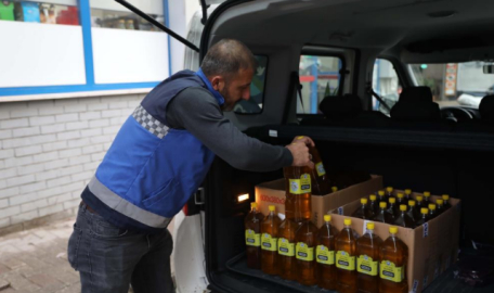 Mudanya Belediyesi’nden sofralara zeytinyağı desteği  