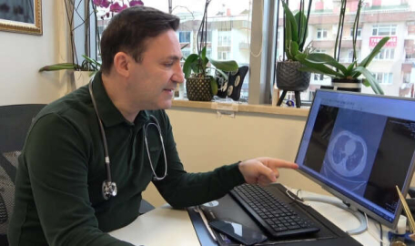 Profesör ilk defa açıkladı: Aşı olanlarda 'omicron' akciğere inmiyor 