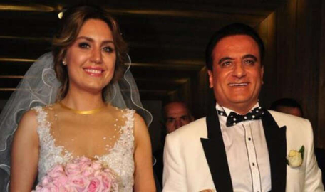 Erol Köse tazminat alarak boşandı