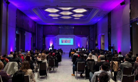 Türkiye'nin ünlü estetik doktorları 300 meslektaşına eğitim verdi