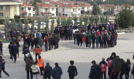Bursa’da okullarda deprem tatbikatı  