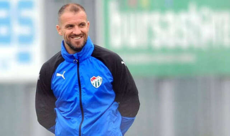 Mustafa Er'in ekibi belli oldu 