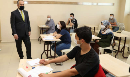 Bursa Büyükşehir'den ücretsiz deneme sınavı