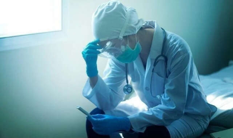 "Biz hekim olmakla hata mı ettik?" 