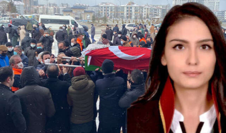 Bursa'da canına kıyan genç hakim gözyaşlarıyla uğurlandı
