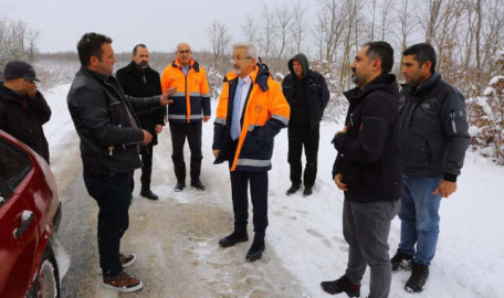Başkan Erdem'den karla mücadele yerinde denetleme  