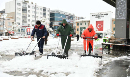 Mustafakemalpaşa karla mücadele için hazır 