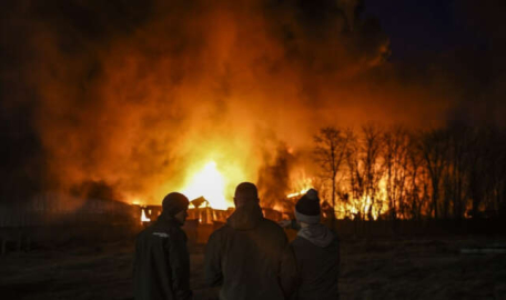 Rusya Kiev'de depo vurdu 