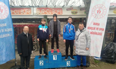 Osmangazili atletlerden büyük başarı  