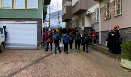 Adama derler; 'Sen hayırdır kardeşim!' 