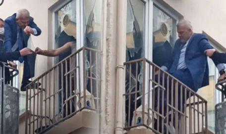 Bursa'da korkunç anlar... Annesine kızınca evi ateşe verdi!