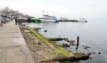 Mudanya'da deniz çekildi, görenler şaşırıp kaldı!