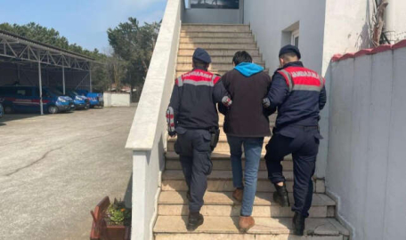 Bursa’da aranıyordu, bakın nerede yakalandı