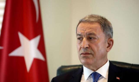 Bakan Akar'dan Türk kara sularına sürüklenen mayınlara ilişkin açıklama 