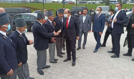  Tatar, Bursa'da Kıbrıs Gazileriyle bir araya geldi  