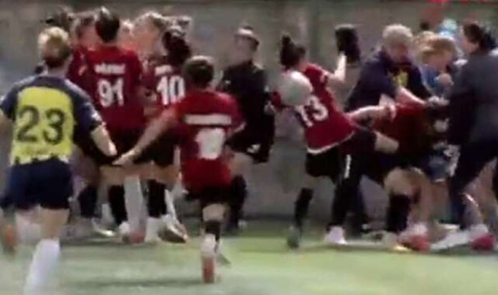 Amed-Fenerbahçe maçında ortalık karıştı