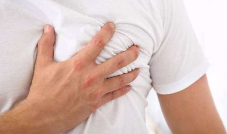 Göğüste ağrılı yanma ve kabızlığa dikkat!