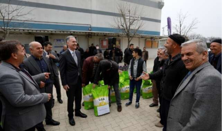 İnegöl Belediyesi’nden yağlık ayçiçeği üretimine destek 