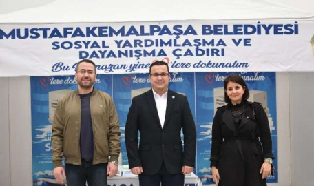 Mustafakemalpaşa'da gönüller bir sofralar ayrı 