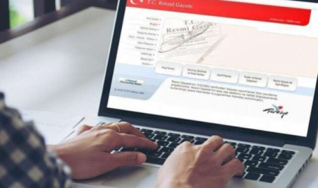 Birçok bakan yardımcısı görevden alındı