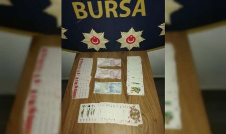 Bursa'da aynı gece çifte kumar baskını 