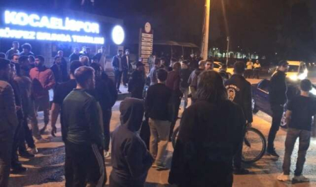 Kocaelisporlu taraftarlardan büyük tepki 