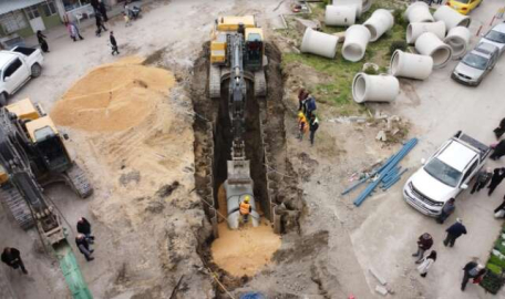 Tüm iş makineleri Mustafakemalpaşa'nın geleceği için çalışıyor 