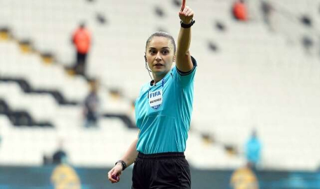 UEFA'dan Neslihan Muratdağı'na görev 