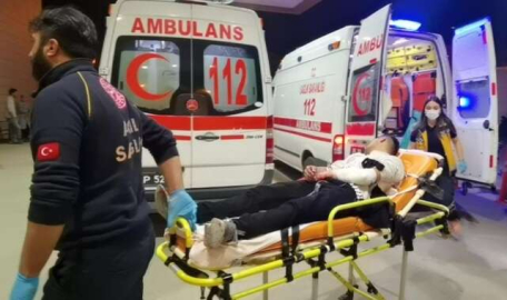 Bursa'da iki grup arasındaki kavgada kan aktı