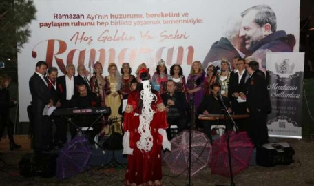 Gürsulular Yeşilçam şarkılarının nostaljisini yaşadı  