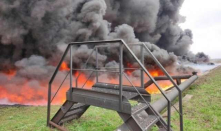 Rusya, petrol rafinerisini vurdu 