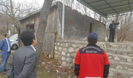 Bozağaç Yaylası içindeki bina talan edildi  