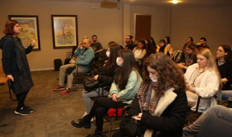 Nilüfer’de tiyatro dersleri başladı  