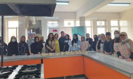 Yıldırım’da yeni nesil pastacılık eğitimi  