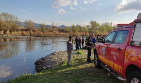 Kızılırmak karı kocaya mezar oldu 