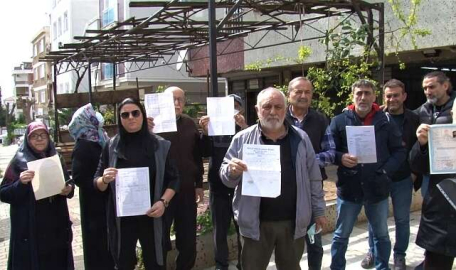 30 yıllık evlerinden oldular! 'Karşısında kahve içeceğim'