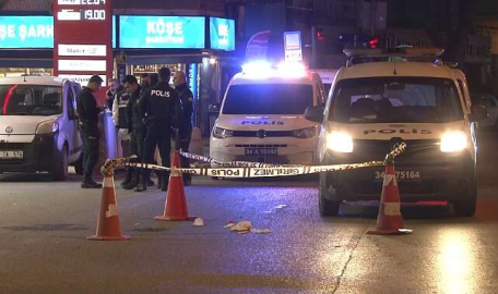 Otomobilden atlayan genç kadının yüzü parçalandı