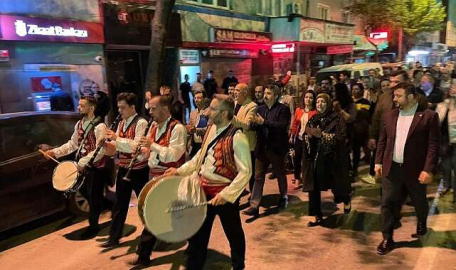 Bursa'da Rumeli camiası sahurda buluştu  