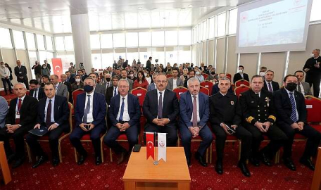 Bursa'da bağımlılıkla mücadele çalıştayı başladı 