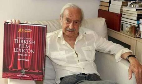 Agah Özgüç yaşamını yitirdi!