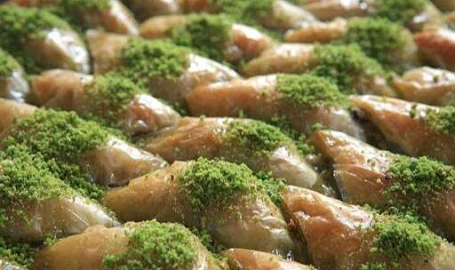 Özhan bayrama hazır